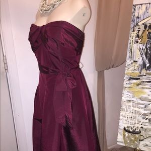 Burgundy Dress/Prom Gown-EXTRA 20% off‼️‼️❤️